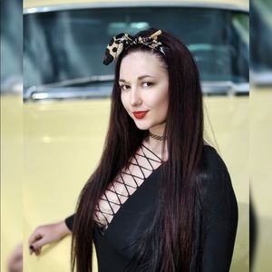 Meet your Posher, Kayla